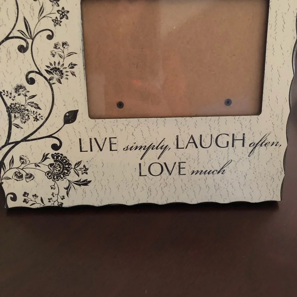 Picture‎ frame